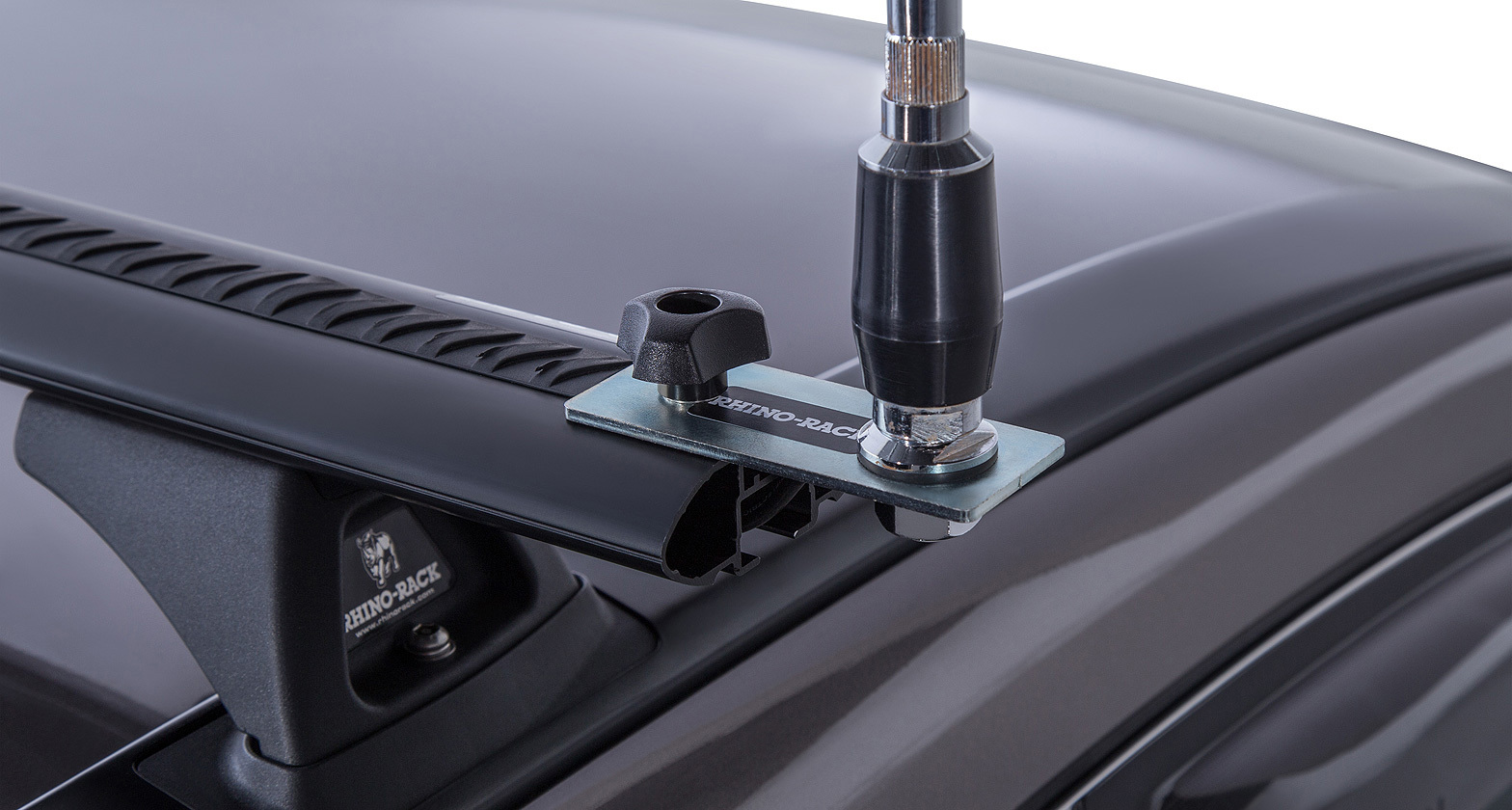 Rhino-Rack Vortex Aerial Bracket Attached to Rhino Rack Vortex Bars S613